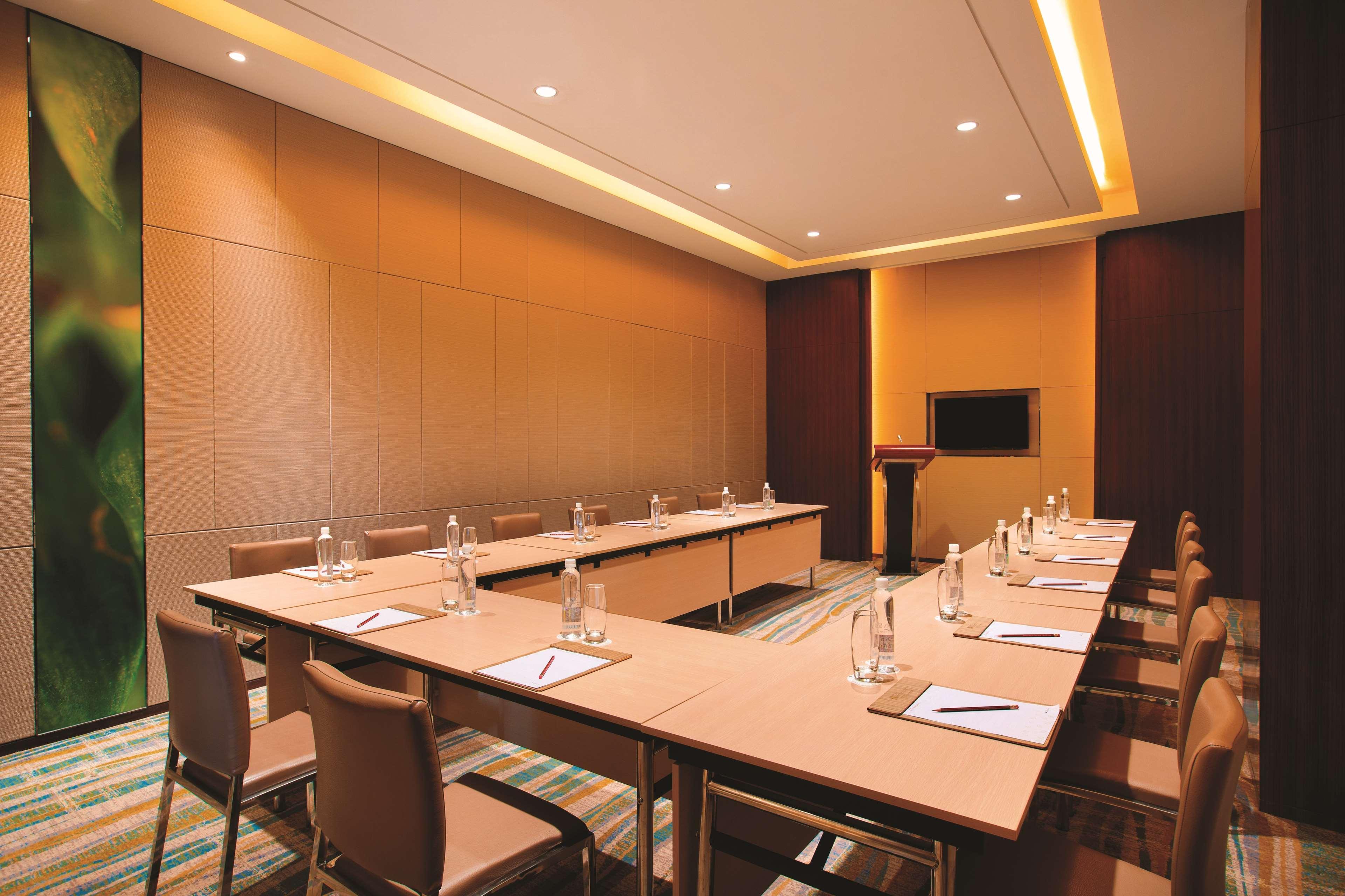 Hilton Garden Inn Lijiang Lijiang  Bagian luar foto