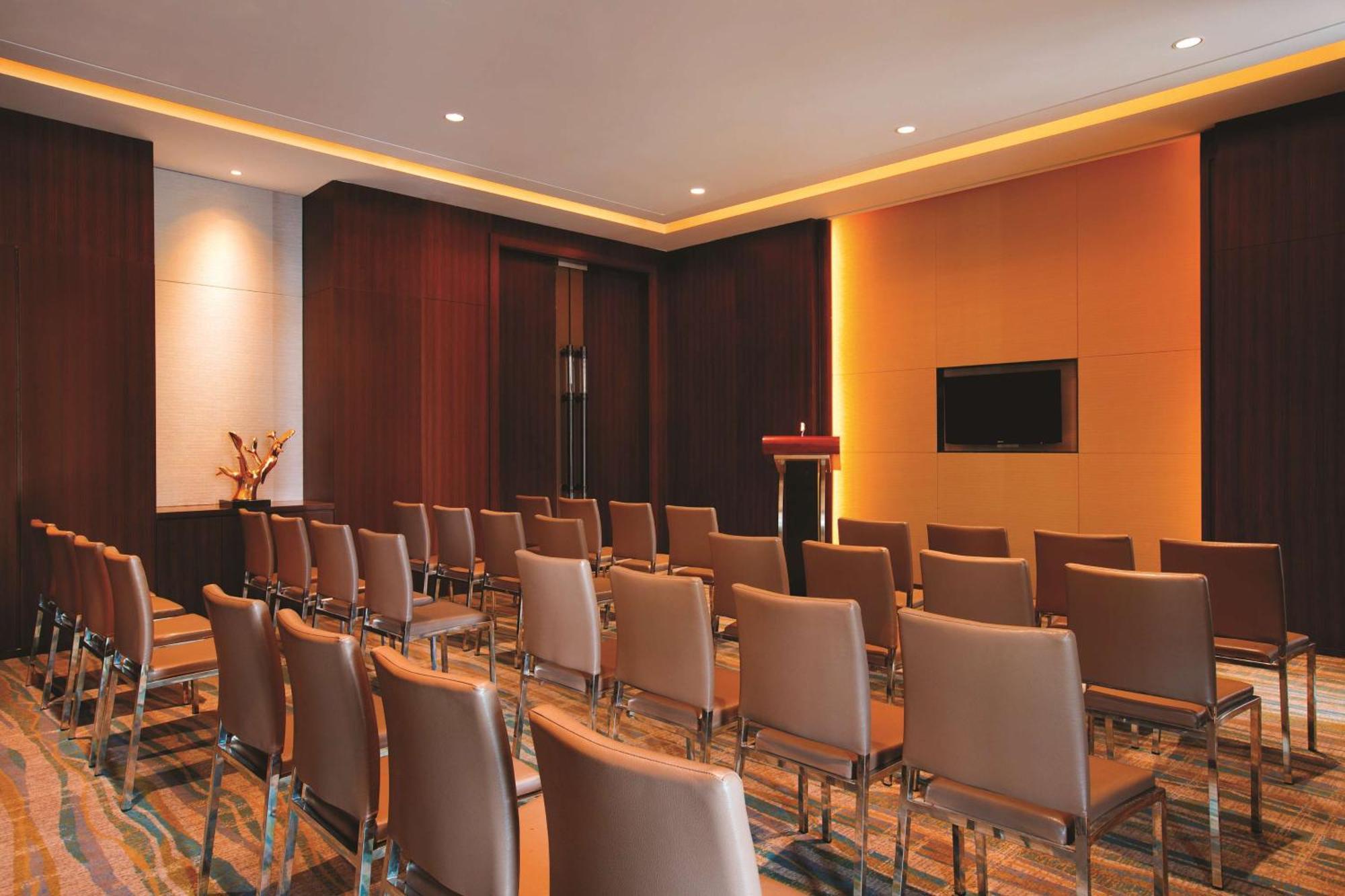 Hilton Garden Inn Lijiang Lijiang  Bagian luar foto