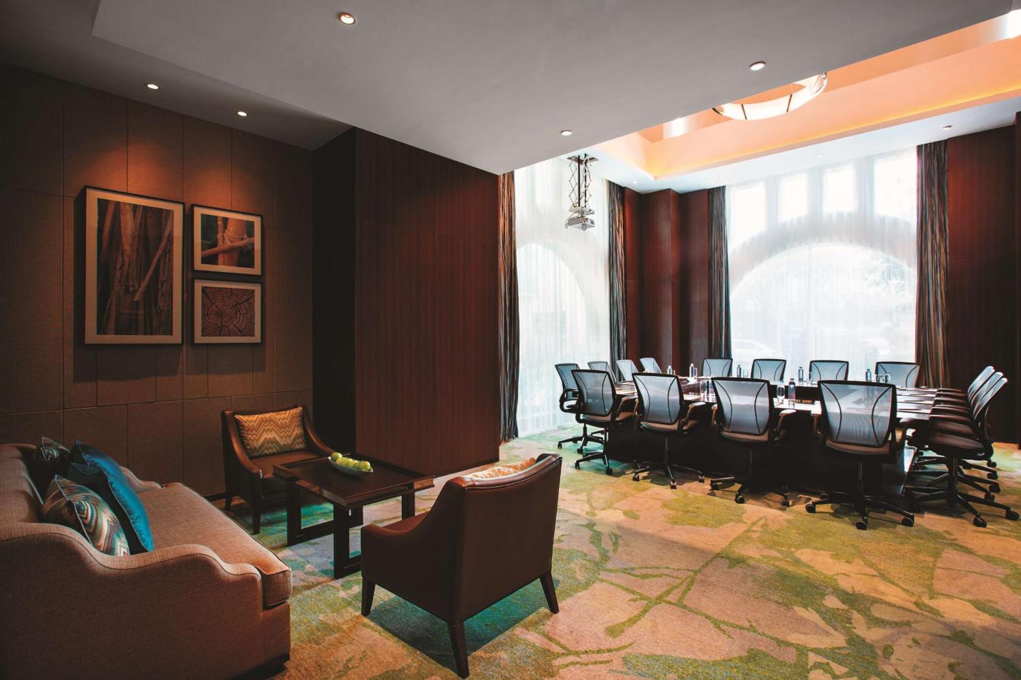 Hilton Garden Inn Lijiang Lijiang  Bagian luar foto